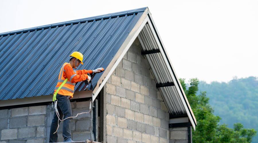 Expert Emergency Roof Repairs services in Standish, ME